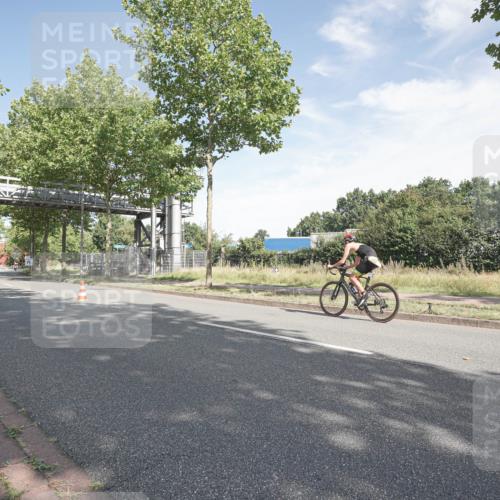 09.08.2026 - GEWOBA Citytriathlon Bremen Michael Burmester http://msf.ph/oto/9952138 09.08.2026 10:17:22 Radfahren 365 meine-sportfotos.de