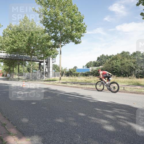 09.08.2026 - GEWOBA Citytriathlon Bremen Michael Burmester http://msf.ph/oto/9952156 09.08.2026 10:19:25 Radfahren  meine-sportfotos.de