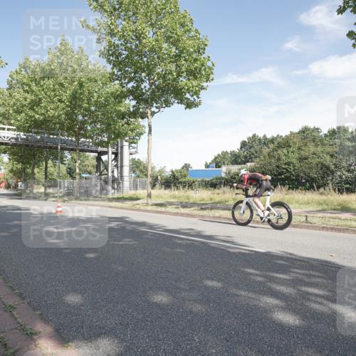 09.08.2026 - GEWOBA Citytriathlon Bremen Michael Burmester http://msf.ph/oto/9952165 09.08.2026 10:20:55 Radfahren  meine-sportfotos.de