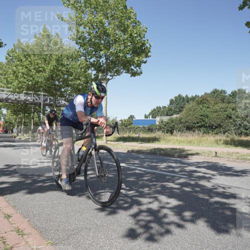 09.08.2026 - GEWOBA Citytriathlon Bremen Michael Burmester http://msf.ph/oto/9952178 09.08.2026 13:19:06 Radfahren 626, 753, 797, 870, 915, 1123 meine-sportfotos.de