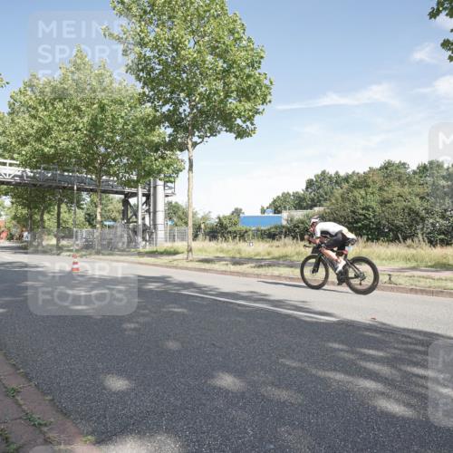 09.08.2026 - GEWOBA Citytriathlon Bremen Michael Burmester http://msf.ph/oto/9952191 09.08.2026 10:23:02 Radfahren 308 meine-sportfotos.de