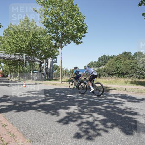 09.08.2026 - GEWOBA Citytriathlon Bremen Michael Burmester http://msf.ph/oto/9952215 09.08.2026 13:19:54 Radfahren 656, 817, 940, 1014 meine-sportfotos.de