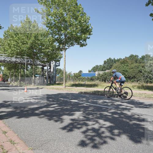 09.08.2026 - GEWOBA Citytriathlon Bremen Michael Burmester http://msf.ph/oto/9952237 09.08.2026 13:20:28 Radfahren 933, 943, 991, 1007, 1140 meine-sportfotos.de