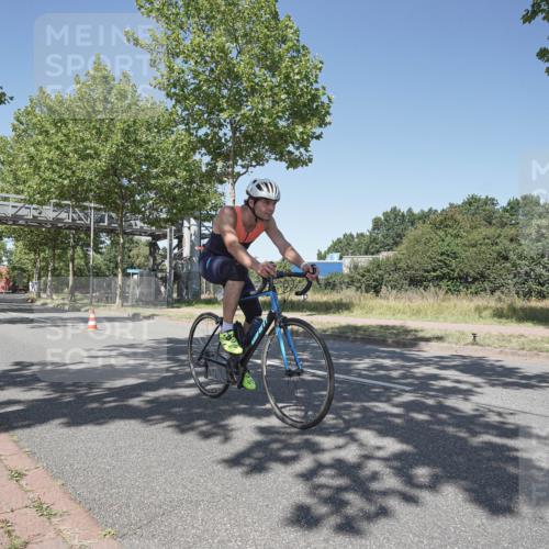 09.08.2026 - GEWOBA Citytriathlon Bremen Michael Burmester http://msf.ph/oto/9952254 09.08.2026 13:21:11 Radfahren 546, 782, 887 meine-sportfotos.de