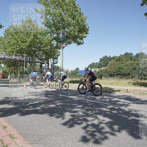 09.08.2026 - GEWOBA Citytriathlon Bremen Michael Burmester http://msf.ph/oto/9952270 09.08.2026 13:21:48 Radfahren 583 meine-sportfotos.de