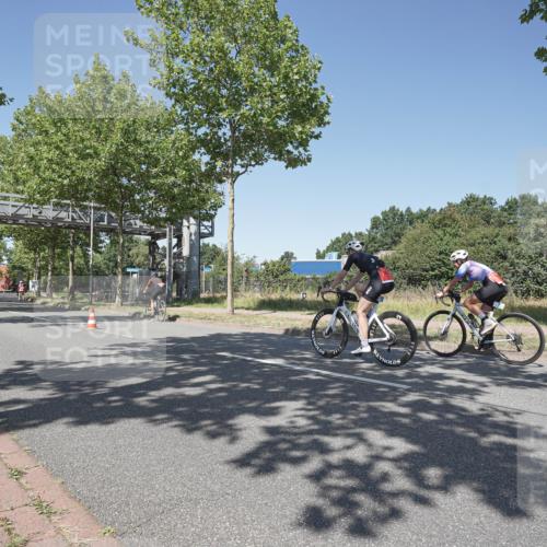 09.08.2026 - GEWOBA Citytriathlon Bremen Michael Burmester http://msf.ph/oto/9952311 09.08.2026 13:23:10 Radfahren 779, 828, 1105, 1106 meine-sportfotos.de