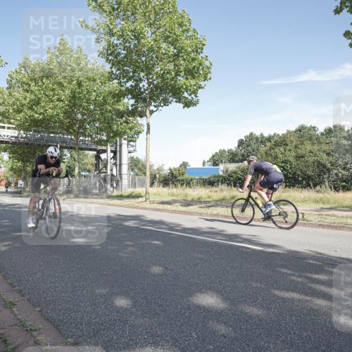 09.08.2026 - GEWOBA Citytriathlon Bremen Michael Burmester http://msf.ph/oto/9952320 09.08.2026 10:26:49 Radfahren 290, 296, 315, 319, 463 meine-sportfotos.de