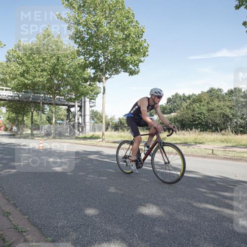 09.08.2026 - GEWOBA Citytriathlon Bremen Michael Burmester http://msf.ph/oto/9952340 09.08.2026 10:27:27 Radfahren 368, 391, 447, 523 meine-sportfotos.de