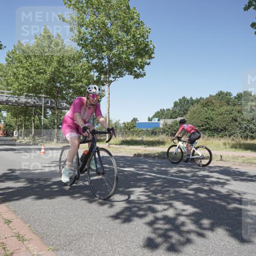 09.08.2026 - GEWOBA Citytriathlon Bremen Michael Burmester http://msf.ph/oto/9952353 09.08.2026 13:24:06 Radfahren 881, 891, 898, 945, 974 meine-sportfotos.de