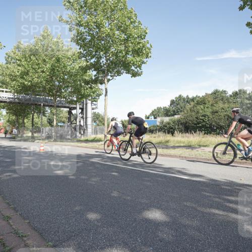 09.08.2026 - GEWOBA Citytriathlon Bremen Michael Burmester http://msf.ph/oto/9952358 09.08.2026 10:27:47 Radfahren 338, 339, 529 meine-sportfotos.de