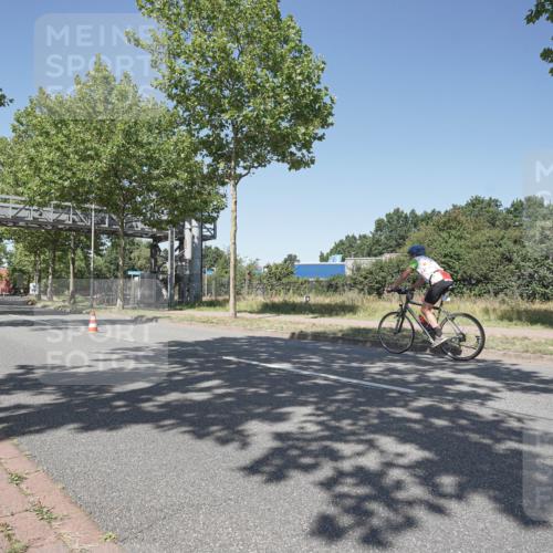 09.08.2026 - GEWOBA Citytriathlon Bremen Michael Burmester http://msf.ph/oto/9952383 09.08.2026 13:24:47 Radfahren 885, 969, 1102 meine-sportfotos.de