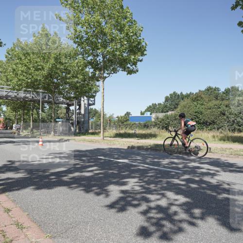 09.08.2026 - GEWOBA Citytriathlon Bremen Michael Burmester http://msf.ph/oto/9952387 09.08.2026 13:24:50 Radfahren 885, 969, 1102 meine-sportfotos.de