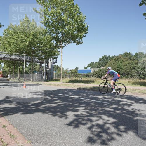 09.08.2026 - GEWOBA Citytriathlon Bremen Michael Burmester http://msf.ph/oto/9952426 09.08.2026 13:26:02 Radfahren 913 meine-sportfotos.de