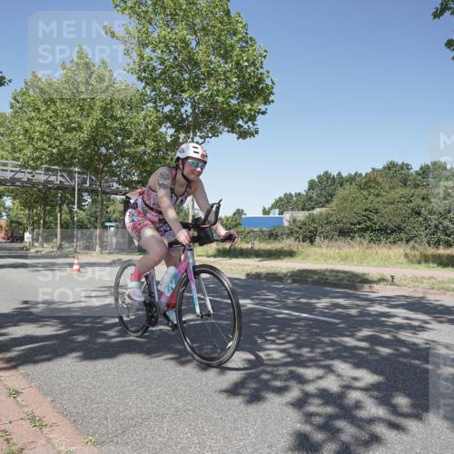 09.08.2026 - GEWOBA Citytriathlon Bremen Michael Burmester http://msf.ph/oto/9952476 09.08.2026 13:30:00 Radfahren 904, 946 meine-sportfotos.de