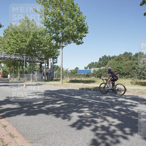 09.08.2026 - GEWOBA Citytriathlon Bremen Michael Burmester http://msf.ph/oto/9952482 09.08.2026 13:30:28 Radfahren 795, 905 meine-sportfotos.de
