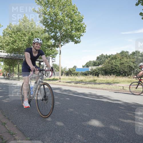 09.08.2026 - GEWOBA Citytriathlon Bremen Michael Burmester http://msf.ph/oto/9952483 09.08.2026 10:29:45 Radfahren 231, 289, 295, 298, 300, 312, 328, 364, 379, 403, 406, 479 meine-sportfotos.de