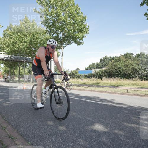 09.08.2026 - GEWOBA Citytriathlon Bremen Michael Burmester http://msf.ph/oto/9952487 09.08.2026 10:29:50 Radfahren 231, 289, 298, 312, 328, 364, 379, 388, 403, 406, 479, 528 meine-sportfotos.de