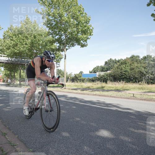 09.08.2026 - GEWOBA Citytriathlon Bremen Michael Burmester http://msf.ph/oto/9952499 09.08.2026 10:30:01 Radfahren 289, 313, 366, 388, 406, 479, 516, 528 meine-sportfotos.de