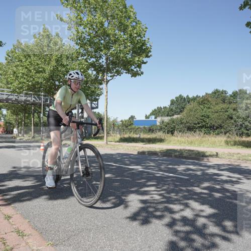 09.08.2026 - GEWOBA Citytriathlon Bremen Michael Burmester http://msf.ph/oto/9952520 09.08.2026 13:32:15 Radfahren 993, 1103, 1141 meine-sportfotos.de