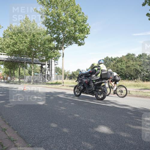 09.08.2026 - GEWOBA Citytriathlon Bremen Michael Burmester http://msf.ph/oto/9952535 09.08.2026 10:30:45 Radfahren 299, 320, 334, 470 meine-sportfotos.de