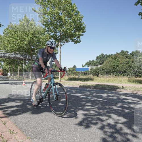 09.08.2026 - GEWOBA Citytriathlon Bremen Michael Burmester http://msf.ph/oto/9952544 09.08.2026 13:34:41 Radfahren 920, 921, 1019 meine-sportfotos.de