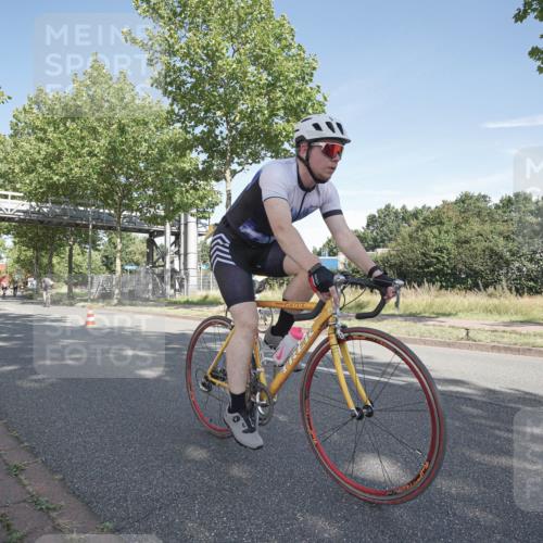 09.08.2026 - GEWOBA Citytriathlon Bremen Michael Burmester http://msf.ph/oto/9952553 09.08.2026 10:30:56 Radfahren 299, 311, 317, 320 meine-sportfotos.de