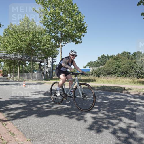 09.08.2026 - GEWOBA Citytriathlon Bremen Michael Burmester http://msf.ph/oto/9952570 09.08.2026 13:40:32 Radfahren 1101 meine-sportfotos.de