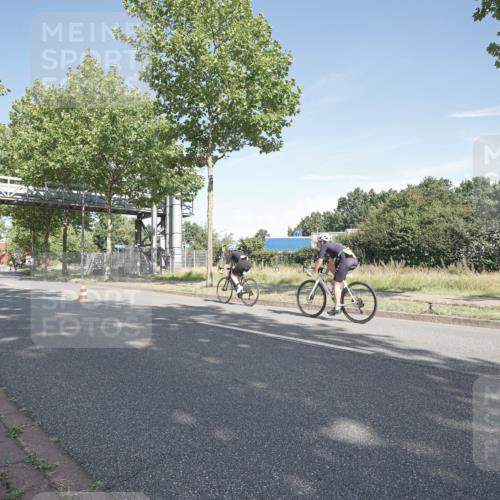 09.08.2026 - GEWOBA Citytriathlon Bremen Michael Burmester http://msf.ph/oto/9952571 09.08.2026 10:31:12 Radfahren 59, 497 meine-sportfotos.de