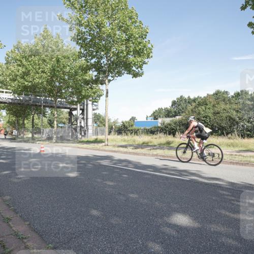 09.08.2026 - GEWOBA Citytriathlon Bremen Michael Burmester http://msf.ph/oto/9952587 09.08.2026 10:31:34 Radfahren 125, 288, 304, 365, 397, 405, 430, 454, 458, 472 meine-sportfotos.de