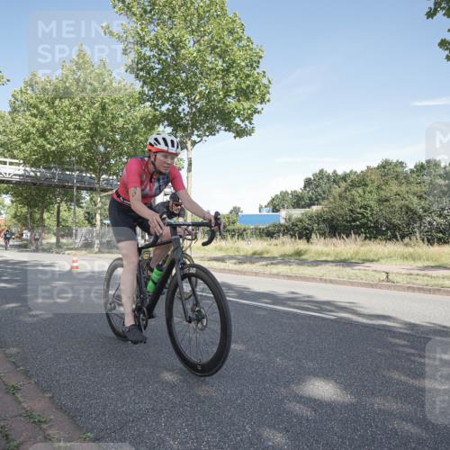 09.08.2026 - GEWOBA Citytriathlon Bremen Michael Burmester http://msf.ph/oto/9952591 09.08.2026 10:31:37 Radfahren 125, 288, 304, 365, 397, 405, 430, 454, 458, 472 meine-sportfotos.de