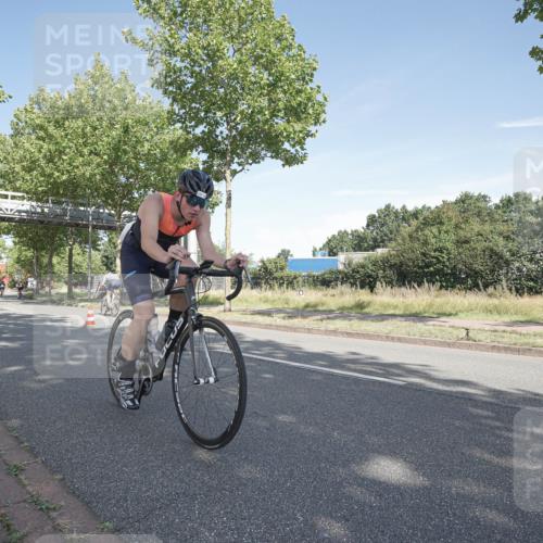 09.08.2026 - GEWOBA Citytriathlon Bremen Michael Burmester http://msf.ph/oto/9952595 09.08.2026 10:31:38 Radfahren 125, 288, 365, 397, 405, 430, 443, 458, 472 meine-sportfotos.de