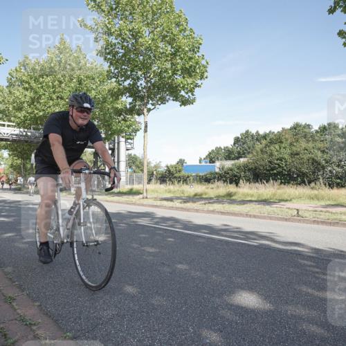 09.08.2026 - GEWOBA Citytriathlon Bremen Michael Burmester http://msf.ph/oto/9952597 09.08.2026 10:31:39 Radfahren 125, 288, 365, 397, 405, 430, 443, 458, 472, 489 meine-sportfotos.de