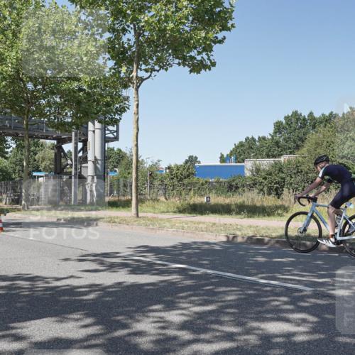 09.08.2026 - GEWOBA Citytriathlon Bremen Michael Burmester http://msf.ph/oto/9952620 09.08.2026 14:07:32 Radfahren  meine-sportfotos.de