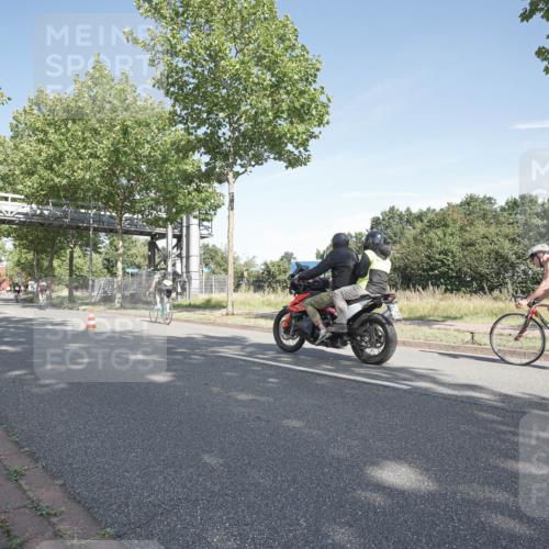 09.08.2026 - GEWOBA Citytriathlon Bremen Michael Burmester http://msf.ph/oto/9952639 09.08.2026 10:32:08 Radfahren 456, 481, 482, 500 meine-sportfotos.de
