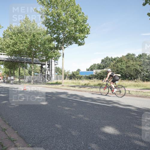 09.08.2026 - GEWOBA Citytriathlon Bremen Michael Burmester http://msf.ph/oto/9952663 09.08.2026 10:32:21 Radfahren 239, 249, 445, 456 meine-sportfotos.de