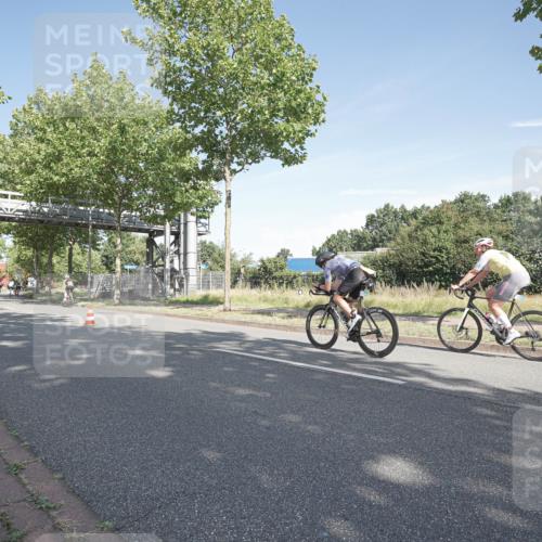 09.08.2026 - GEWOBA Citytriathlon Bremen Michael Burmester http://msf.ph/oto/9952665 09.08.2026 10:32:23 Radfahren 239, 249, 445, 456 meine-sportfotos.de