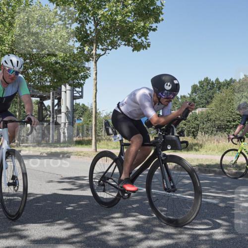 09.08.2026 - GEWOBA Citytriathlon Bremen Michael Burmester http://msf.ph/oto/9952692 09.08.2026 14:09:22 Radfahren 15, 29, 77, 78, 140, 141, 168, 170, 181, 185, 187, 189 meine-sportfotos.de