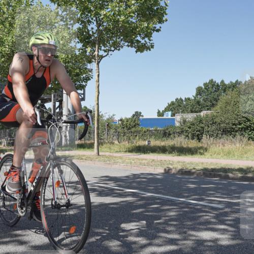 09.08.2026 - GEWOBA Citytriathlon Bremen Michael Burmester http://msf.ph/oto/9952700 09.08.2026 14:09:28 Radfahren 15, 29, 77, 78, 140, 141, 164, 168, 170, 178, 181, 185, 187, 189 meine-sportfotos.de