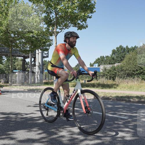 09.08.2026 - GEWOBA Citytriathlon Bremen Michael Burmester http://msf.ph/oto/9952702 09.08.2026 14:09:29 Radfahren 15, 29, 77, 78, 141, 164, 168, 170, 178, 181, 185, 187, 189 meine-sportfotos.de