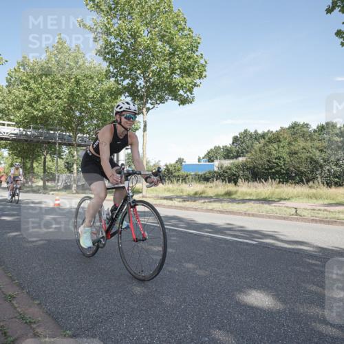09.08.2026 - GEWOBA Citytriathlon Bremen Michael Burmester http://msf.ph/oto/9952734 09.08.2026 10:33:07 Radfahren 1, 63, 83, 103, 173, 302, 353, 413, 419, 453, 457, 483, 486, 493, 503, 526 meine-sportfotos.de