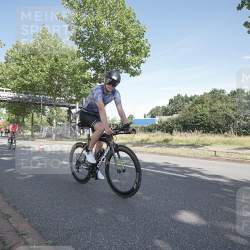 09.08.2026 - GEWOBA Citytriathlon Bremen Michael Burmester http://msf.ph/oto/9952738 09.08.2026 10:33:09 Radfahren 1, 63, 83, 103, 173, 302, 353, 413, 419, 453, 457, 483, 486, 493 meine-sportfotos.de