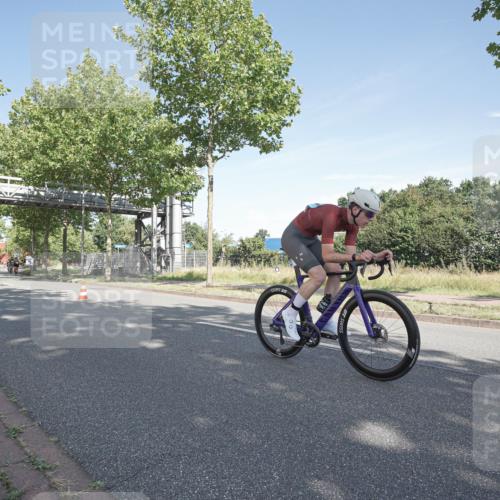 09.08.2026 - GEWOBA Citytriathlon Bremen Michael Burmester http://msf.ph/oto/9952752 09.08.2026 10:33:17 Radfahren 63, 83, 103, 177, 302, 410, 413, 453, 483, 484 meine-sportfotos.de
