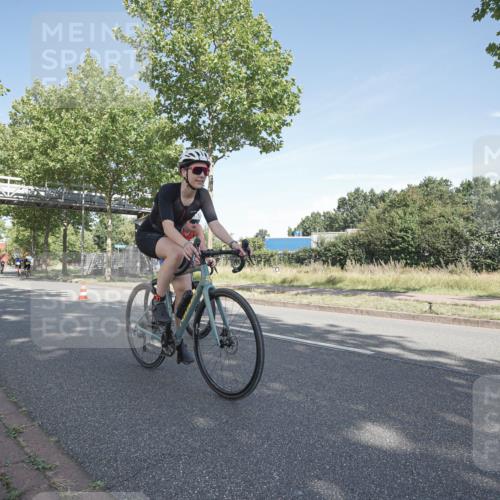 09.08.2026 - GEWOBA Citytriathlon Bremen Michael Burmester http://msf.ph/oto/9952760 09.08.2026 10:33:24 Radfahren 177, 282, 285, 302, 331, 410, 433, 483, 484 meine-sportfotos.de