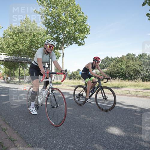 09.08.2026 - GEWOBA Citytriathlon Bremen Michael Burmester http://msf.ph/oto/9952764 09.08.2026 10:33:28 Radfahren 177, 282, 285, 331, 410, 433, 484 meine-sportfotos.de