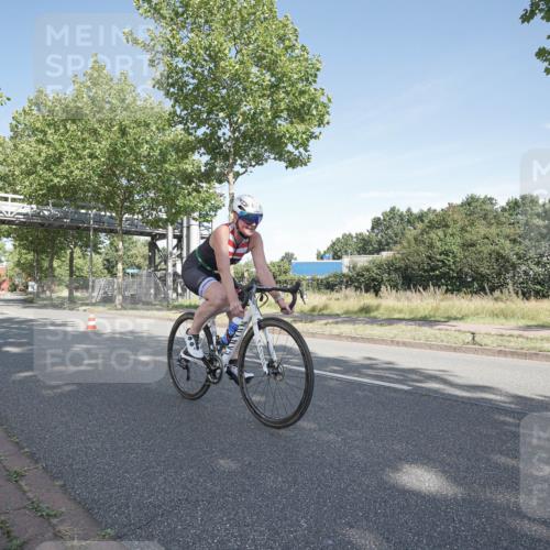 09.08.2026 - GEWOBA Citytriathlon Bremen Michael Burmester http://msf.ph/oto/9952768 09.08.2026 10:33:41 Radfahren 215, 280, 282, 331, 455, 492, 510, 532 meine-sportfotos.de