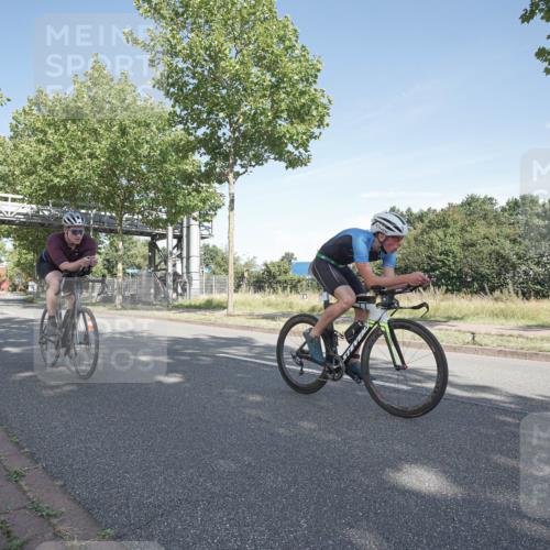 09.08.2026 - GEWOBA Citytriathlon Bremen Michael Burmester http://msf.ph/oto/9952770 09.08.2026 10:33:43 Radfahren 215, 280, 282, 455, 474, 492, 510, 532 meine-sportfotos.de