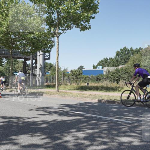 09.08.2026 - GEWOBA Citytriathlon Bremen Michael Burmester http://msf.ph/oto/9952775 09.08.2026 14:10:40 Radfahren 46, 71, 73, 123, 162 meine-sportfotos.de