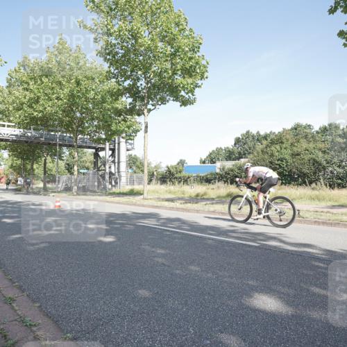 09.08.2026 - GEWOBA Citytriathlon Bremen Michael Burmester http://msf.ph/oto/9952780 09.08.2026 10:33:49 Radfahren 215, 280, 455, 474, 492, 510, 532 meine-sportfotos.de