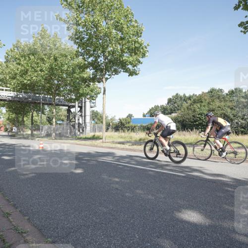 09.08.2026 - GEWOBA Citytriathlon Bremen Michael Burmester http://msf.ph/oto/9952784 09.08.2026 10:33:56 Radfahren 215, 280, 306, 448, 455, 474, 490, 492, 522, 531, 532 meine-sportfotos.de