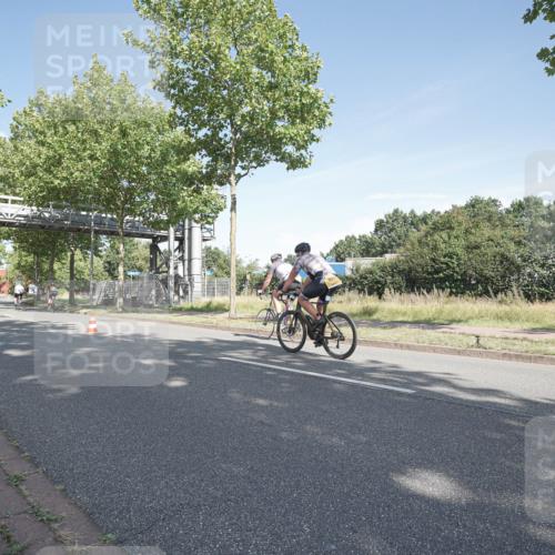 09.08.2026 - GEWOBA Citytriathlon Bremen Michael Burmester http://msf.ph/oto/9952790 09.08.2026 10:33:59 Radfahren 215, 292, 306, 448, 455, 474, 490, 522, 531 meine-sportfotos.de
